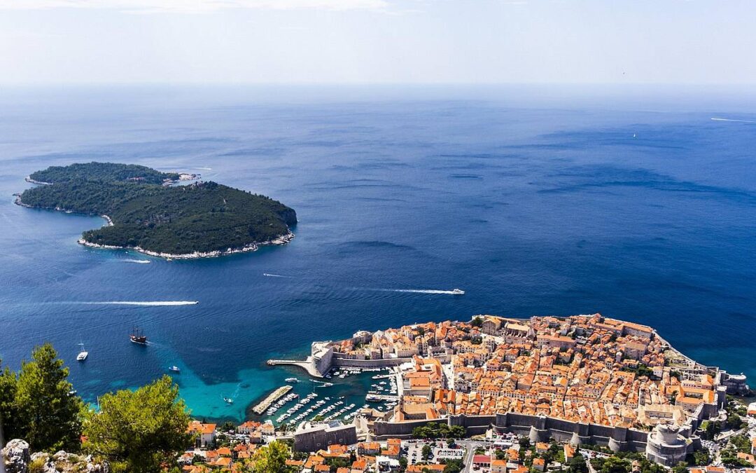 Jakie biuro podróży wybrać? Przewodnik krok po kroku